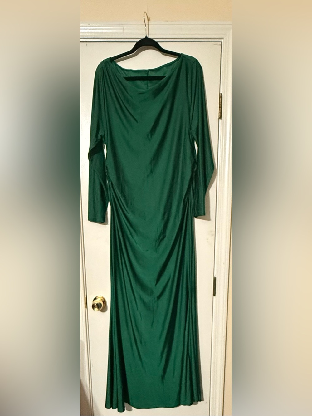 Long Emerald Green Women's Draped Evening Dress